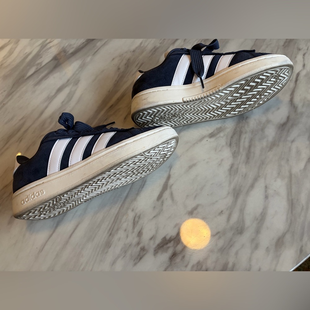 Adidas Navy and White Sneakers with Gold Accents - Picture 5 of 6